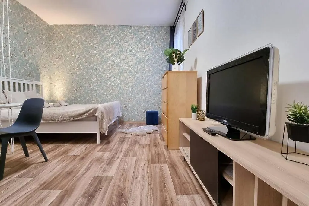 Finnem Rentals Sokolovska Prague 0*,